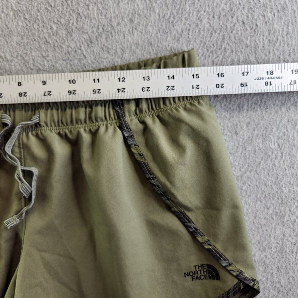 The North Face Shorts Womens M Green Class V Hiking Trails Trekking Climbing - Picture 6 of 15